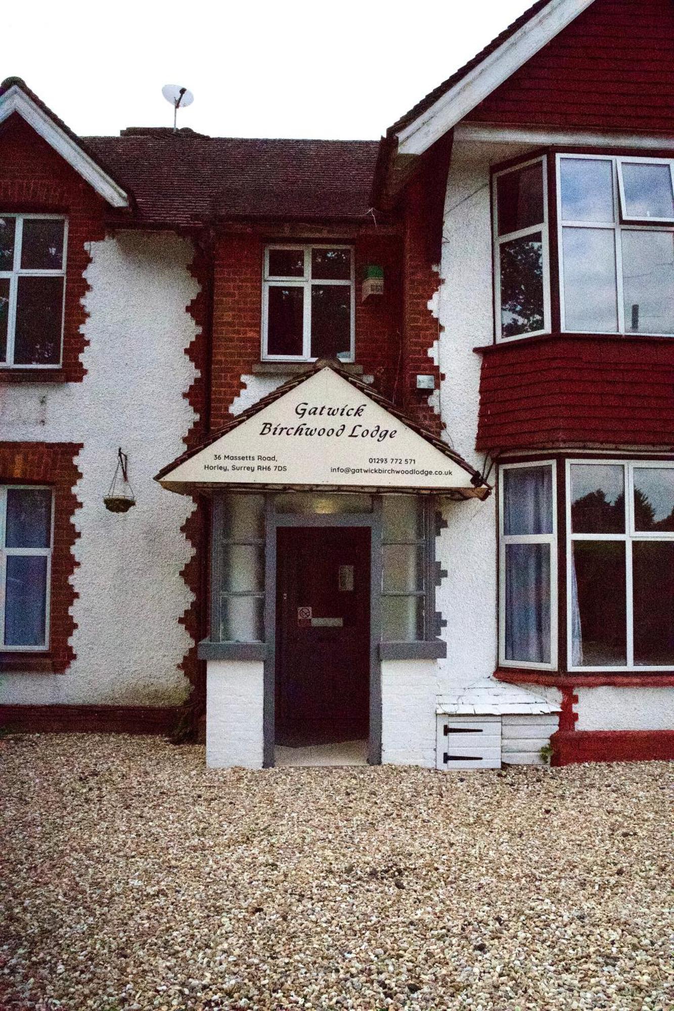 Gatwick Birchwood Lodge With Holiday Parking Хорли Экстерьер фото
