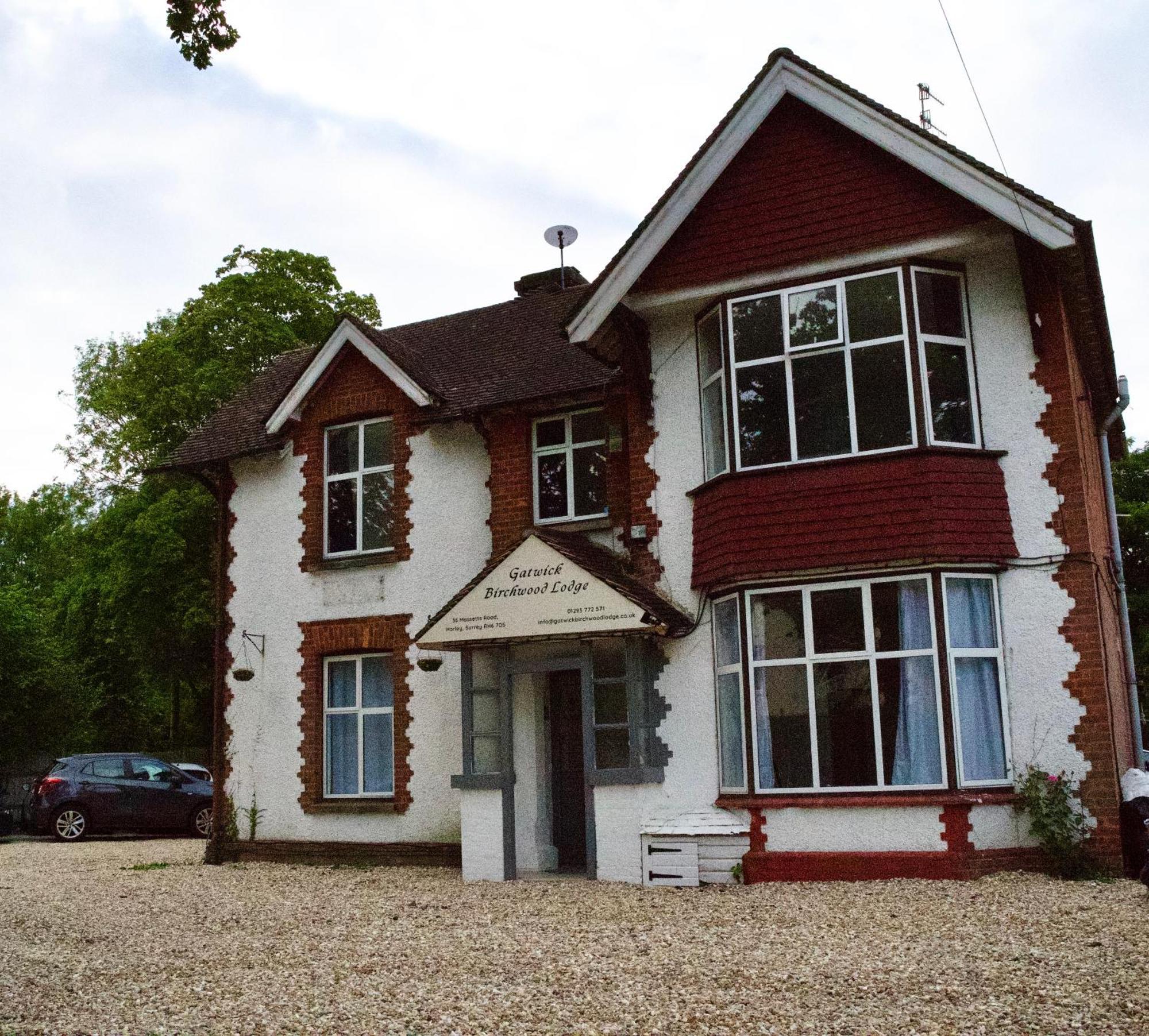 Gatwick Birchwood Lodge With Holiday Parking Хорли Экстерьер фото